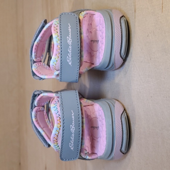 Eddie Bauer Gray Pink Kids Sandals - Picture 6 of 9